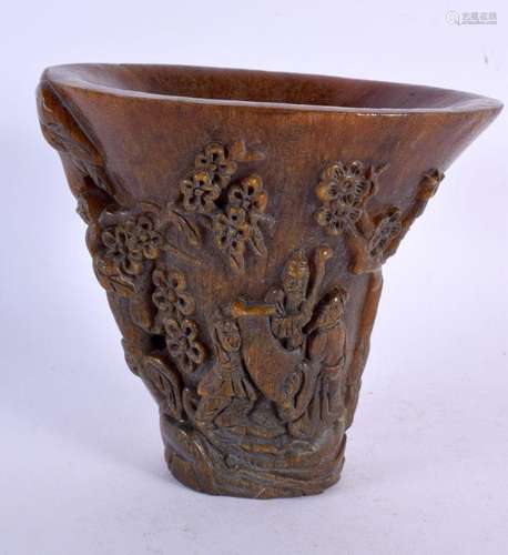 A LARGE CHINESE CARVED BUFFALO HORN LIBATION CUP 20th Centur...