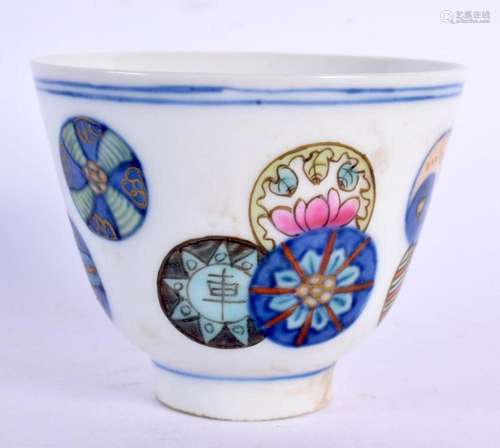 A CHINESE DOUCAI PORCELAIN TEABOWL 20th Century. 6 cm wide.