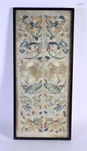 A 19TH CENTURY CHINESE EMBROIDERED SILK WORK PANEL depicting...