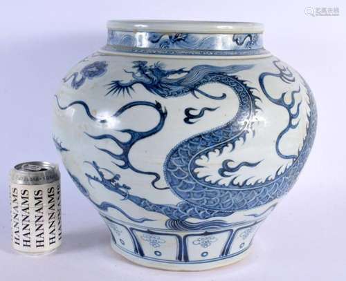 A LARGE CHINESE BLUE AND WHITE YUAN TYPE GUAN JAR 20th Centu...