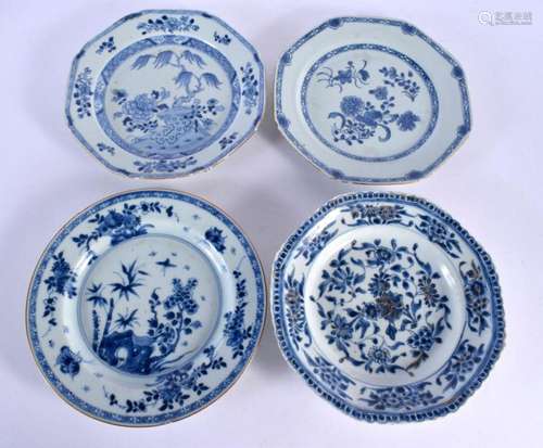 FOUR 17TH/18TH CENTURY CHINESE EXPORT BLUE AND WHITE PORCELA...