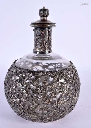 A 19TH CENTURY CHINESE EXPORT SILVER MOUNTED PERFUME BOTTLE ...