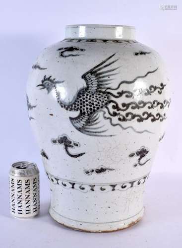 A LARGE 19TH CENTURY CHINESE KOREAN BLUE AND WHITE PORCELAIN...