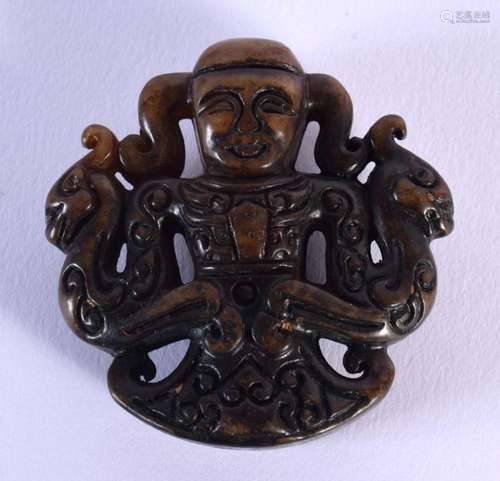 A CHINESE CARVED JADE PLAQUE 20th Century. 5.5 cm x 5.25 cm.