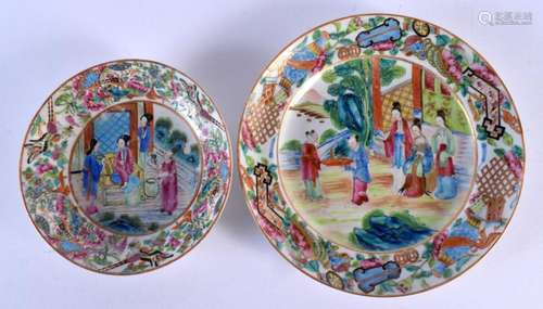 A 19TH CENTURY CHINESE CANTON FAMILLE ROSE PORCELAIN PLATE Q...