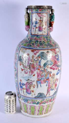 A LARGE 19TH CENTURY CHINESE CANTON FAMILLE ROSE PORCELAIN V...