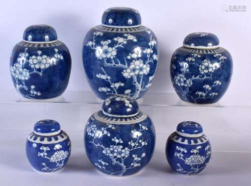 SIX 19TH/20TH CENTURY CHINESE BLUE AND WHITE PORCELAIN GINGE...