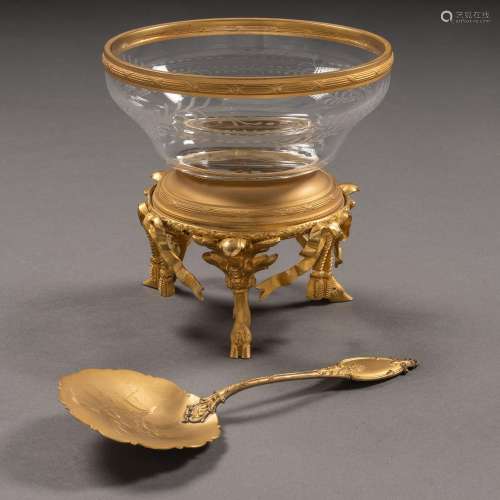 Cristal
Centre de table de style Louis XVI en cristal f