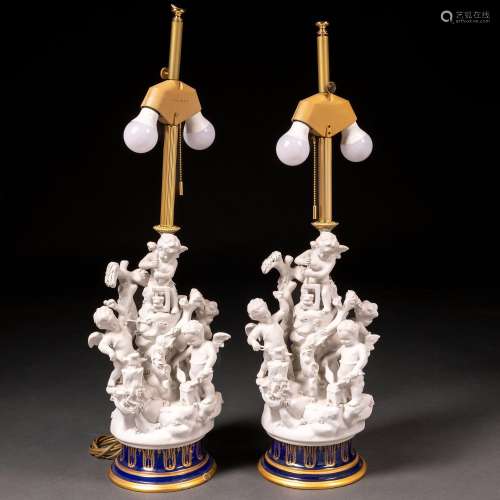 Artes Decorativas
Paire de lampes de table en porcelain