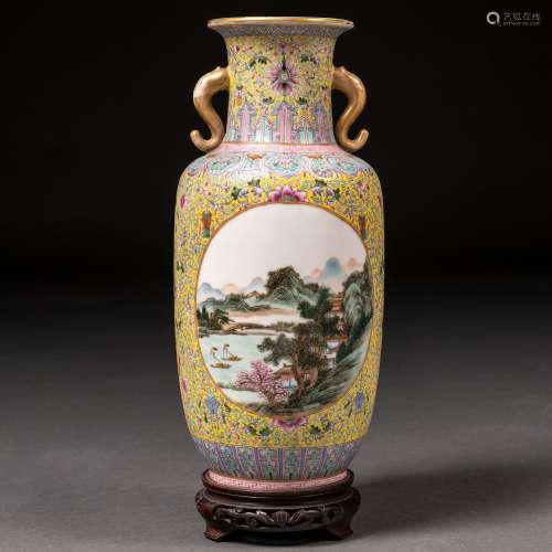 Arte Oriental
Vase en porcelaine jaune de la famille ch