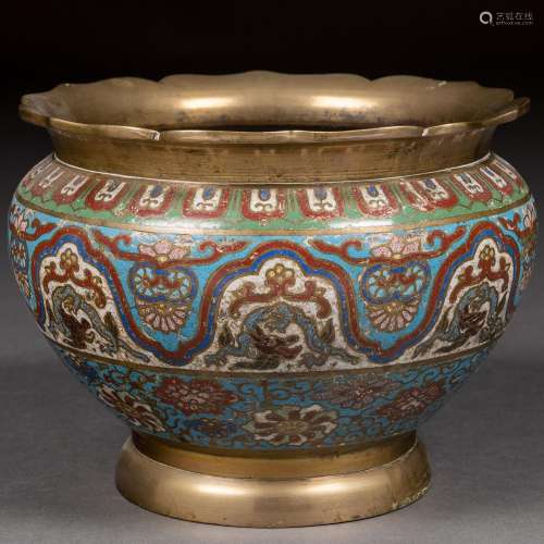 Arte Oriental
Vase chinois en bronze et émail cloisonné