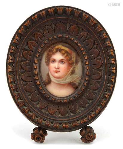 19th century oval porcelain plaque hand painted with a portr...