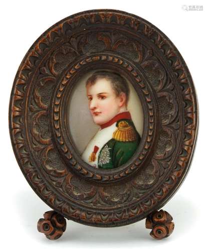 19th century oval portrait miniature hand painted with a por...