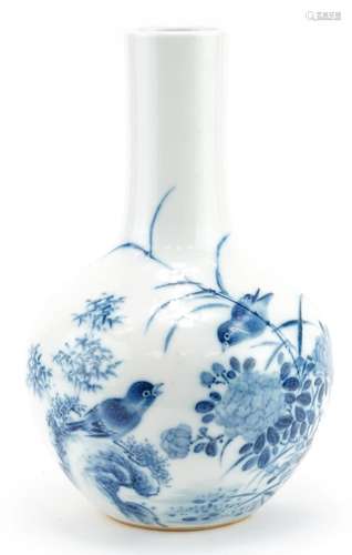 Chinese blue and white porcelain vase hand painted with a bi...