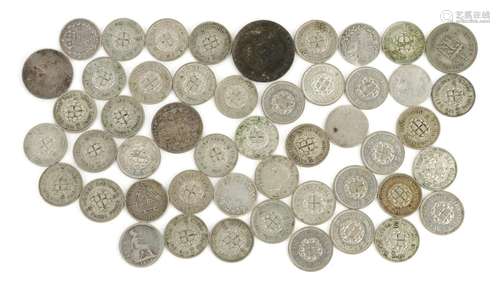 Collection of Victorian and later thrupenny bits, 71g : For ...