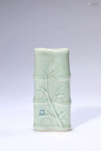 A Celadon-Green Glaze Bamboo-Form Penholder