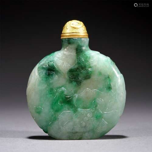 A JADEITE CARVED SCHOLAR'S SNUFF BOTTLE,QING