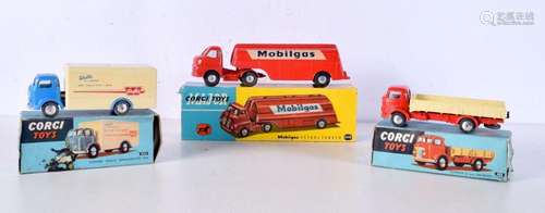 A boxed Corgi Bedford Mobil gas tractor unit together with t...