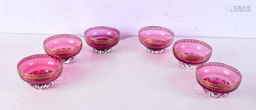 Archimede Seguso Murano set of six cranberry glass bowl, dec...