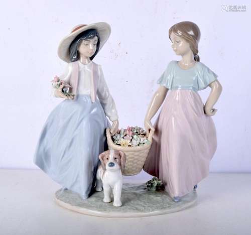 Boxed Lladro figure "Springtime Harvest" 22cm .