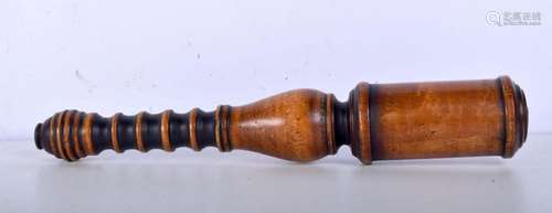 An Georgian satinwood truncheon 30 cm