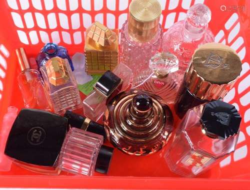 Assorted Perfume Bottles (Qty)