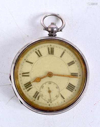 An antique silver pocket watch 104 g 5.25 cm .