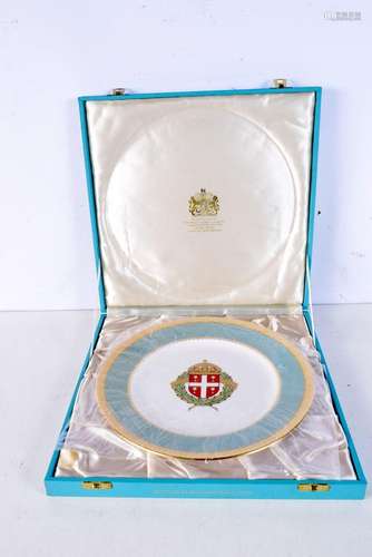 A limited edition boxed Spode Chichester Cathedral plate 26 ...