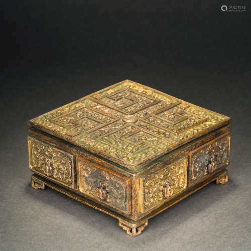 清 銅鎏金“卍”字紋寶盒
