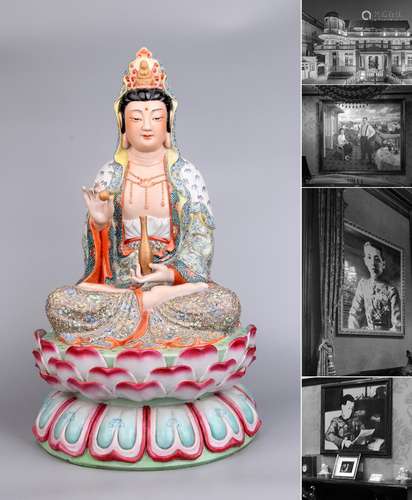 LARGE CHINESE PORCELAIN FAMILLE ROSE SEATED GUANYIN ON LOTUS...