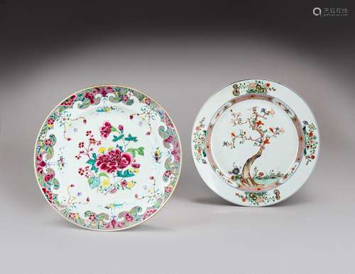 A Chinese export famille-rose ‘floral’ dish and a famille-ve...