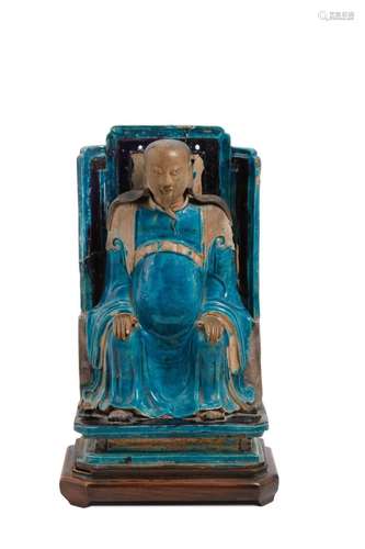 34 Chine : grande figure de Zhenwu en grès émaillée bleu tur...