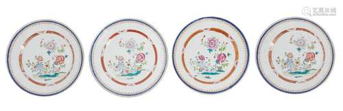 43 Chine XVIIIème<br />
Suite de quatre assiettes en porcela...