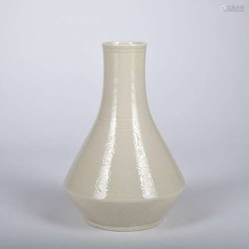 A Ding kiln vase