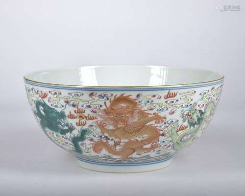 A Wu cai 'dragon' bowl