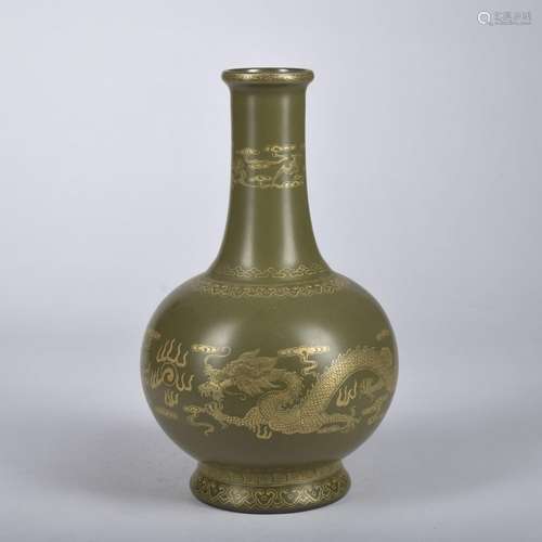 A teadust-glazed 'dragon' vase painting in gold