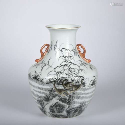 A Grisaille-painted 'floral and birds' vase