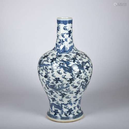 A blue and white 'dragon' vase