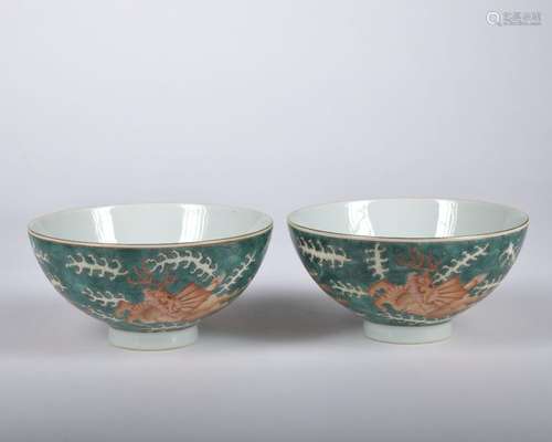 A pair of Wu cai 'beast' bowl