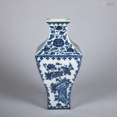 A blue and white 'floral and birds' vase