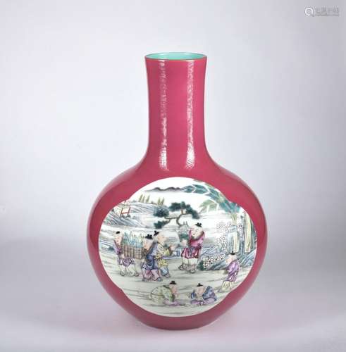 A Carmine glazed famille-rose 'figure' vase