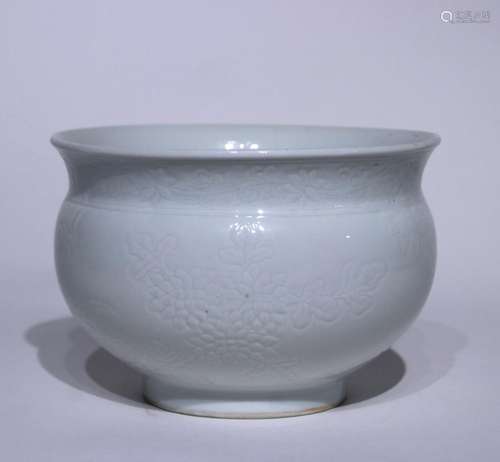 white glaze jar