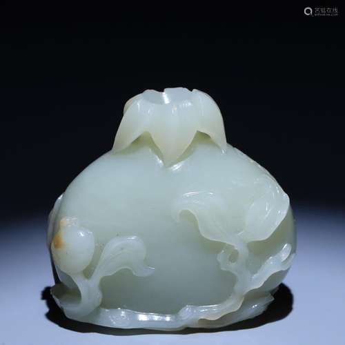 hetian jade pomegranate ornaments