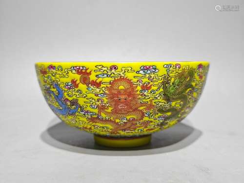 Yellow Ground Pastel Dragon Pattern Bowl