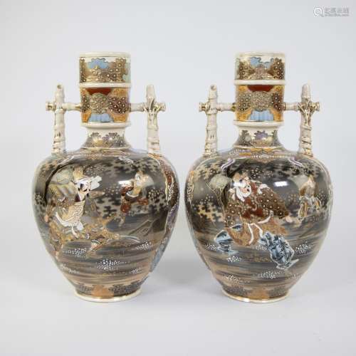 Pair of Japanese Satsuma vases by Kinkozan, Meji period with...