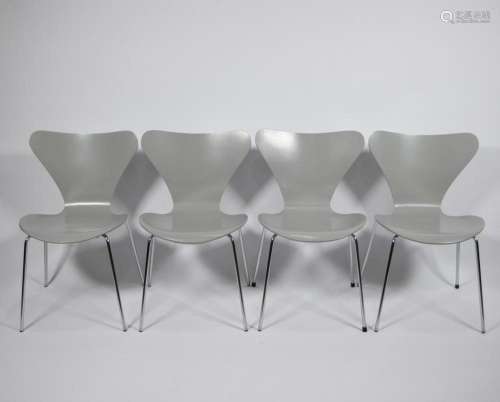 Fritz Hansen 4 butterfly chair chair chrome, gray lacquered