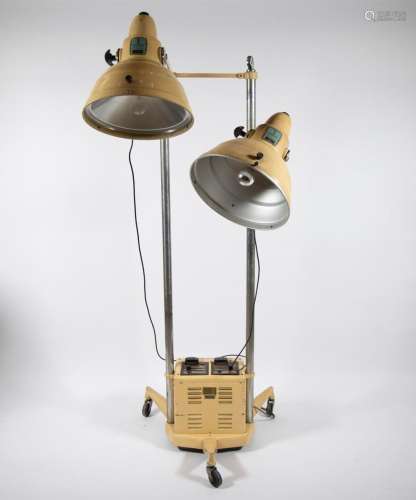 Industrial lamp HANOVIA 1930s, in working condition with con...