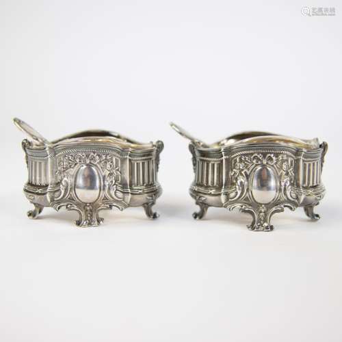 Beautiful set of two solid silver salt cellars by the Belgia...