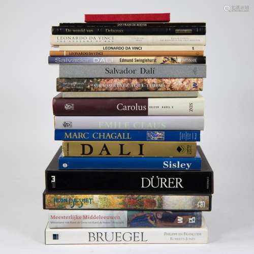 Lot of art books including Emile Claus, Leon de Smet, Sisley...