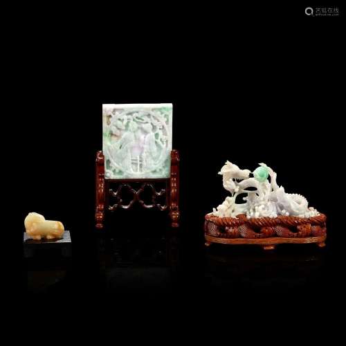 A Chinese jade carving of a horse, a jadeite plaque, and a j...